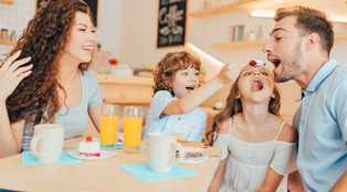 Как открыть кафе с детской зоной и привлечь семьи с детьми